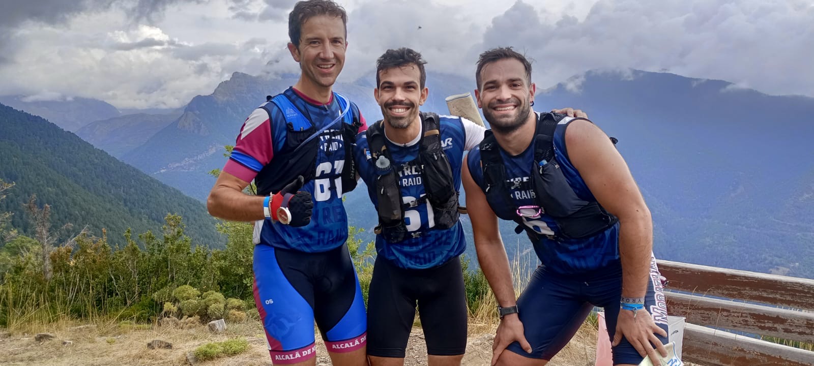 aa696343-dc1b-4abd-97e5-b36df525b17e 2